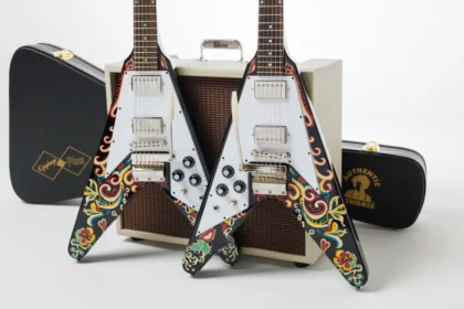 Epiphone lança guitarra Flying V de Jimi Hendrix “Love Drops”
