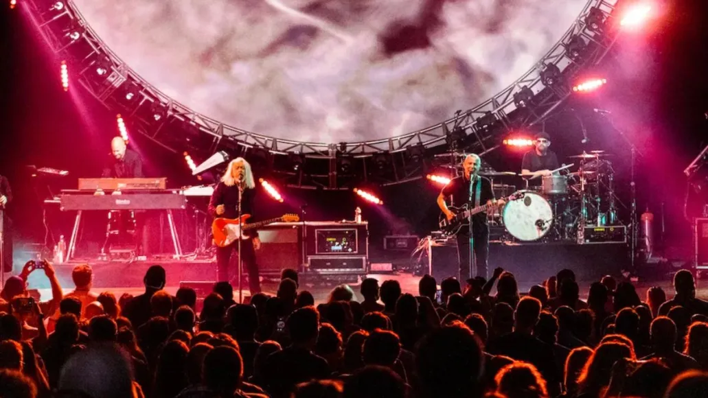 Tears for Fears anuncia álbum ao vivo e divulga novo single