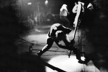 London Calling: A história por trás da capa que completa 45 anos