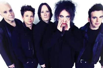 The Cure anuncia lançamento de novo single “Alone” após 16 anos de espera