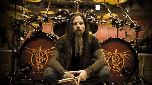 Conheça a Shallow Rising, a nova banda de Chris Adler, ex-Lamb of God
