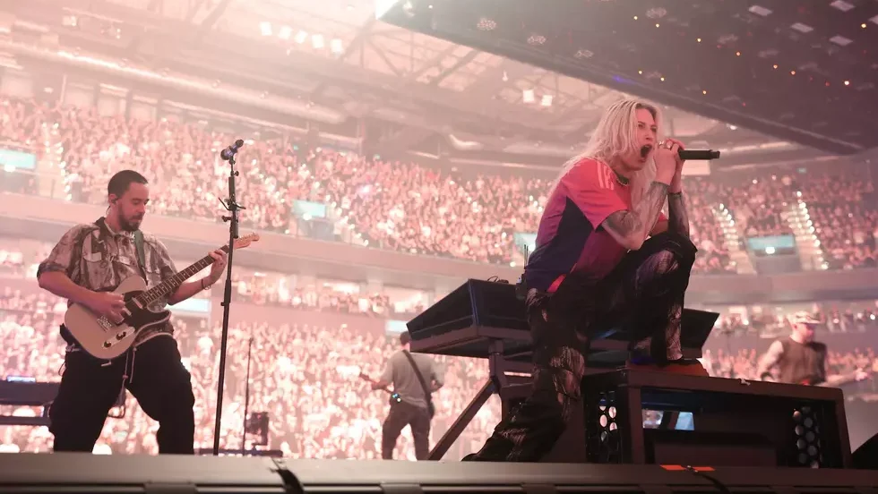 Linkin Park estreia a inédita “Heavy Is the Crown” com participação explosiva de Emily Armstrong