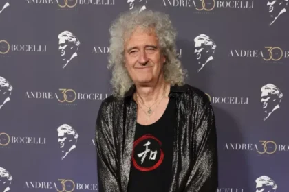 John Deacon, ex-baixista do Queen, ainda tem voz ativa na banda, revela Brian May