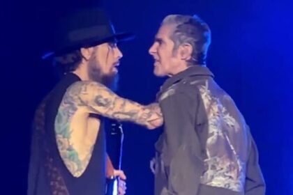 Jane’s Addiction cancela turnê citando problemas de saúde mental de Perry Farrell