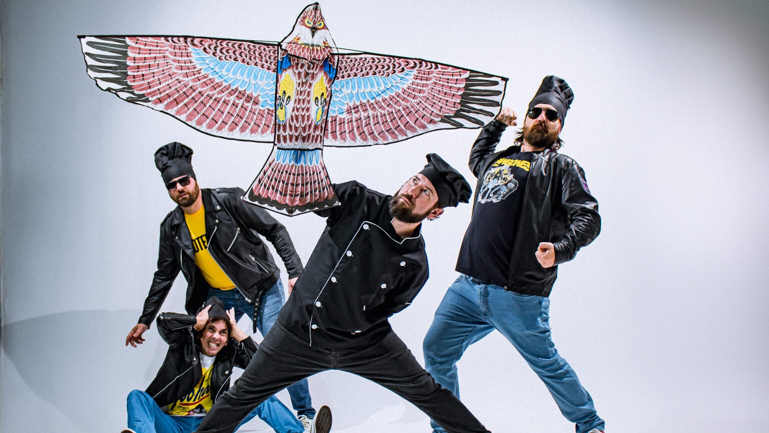 Punk Rock gastronômico: Rangones faz paródia de Raul Seixas; ouça “Rock das Lasanha”