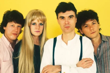 Talking Heads lança ‘Tentative Decisions’ com demos raras