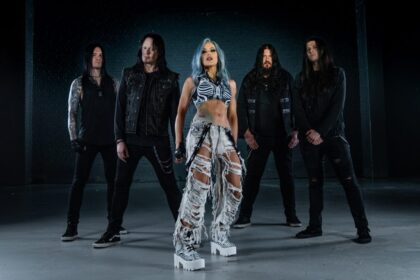 Arch Enemy anuncia novo álbum Blood Dynasty