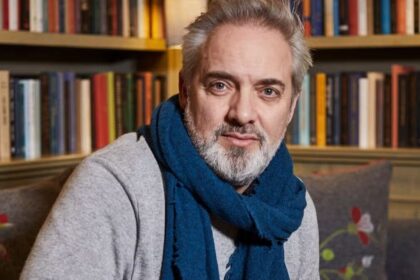 Sam Mendes confirma trabalho em biografias dos Beatles até 2028
