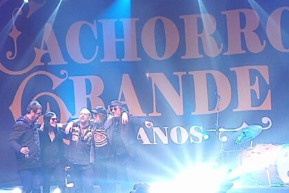 It’s only Rock and Roll, but a like pra carai!