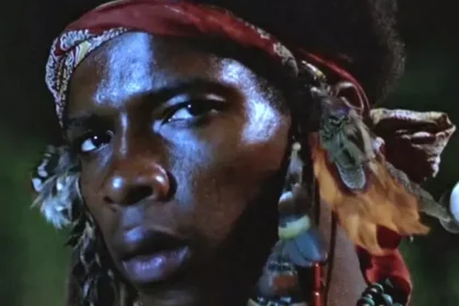 Morre David Harris, o inesquecível Cochise de ‘The Warriors’