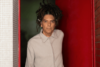 Marcos Sacramento lança “Voltei”, primeiro single do álbum programado para novembro