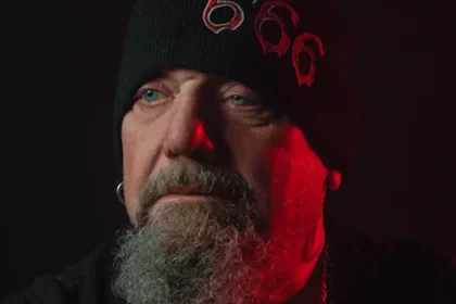Ex-vocalista do Iron Maiden, Paul Di’Anno morre aos 66 anos