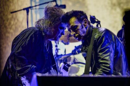 The Cure anuncia lançamento de novo single A Fragile Thing e prévia é divulgada nas redes sociais
