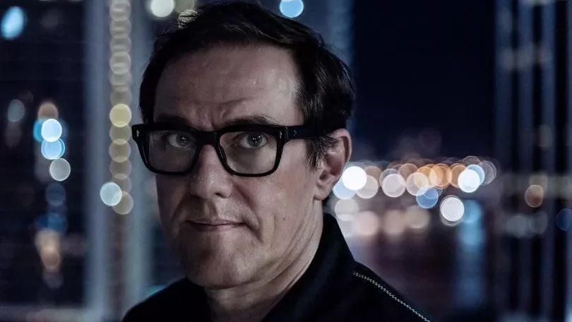 Baterista do New Order relembra caos durante apresentação no ‘Top of the Pops’