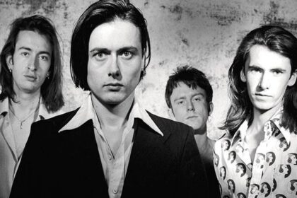 Dog Man Star, de Suede completa 30 Anos