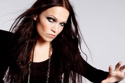 Tarja Turunen anuncia shows no Brasil e fã clube sorteia ingressos