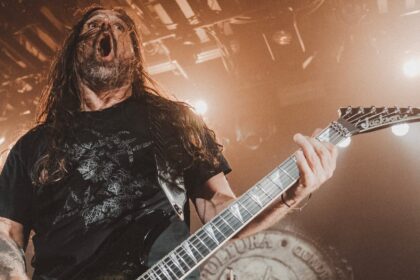 Andreas Kisser critica regravações dos irmãos Cavalera: “Valor artístico é zero”