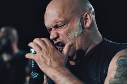 Blaze Bayley anuncia turnê europeia comemorativa de “Silicon Messiah”