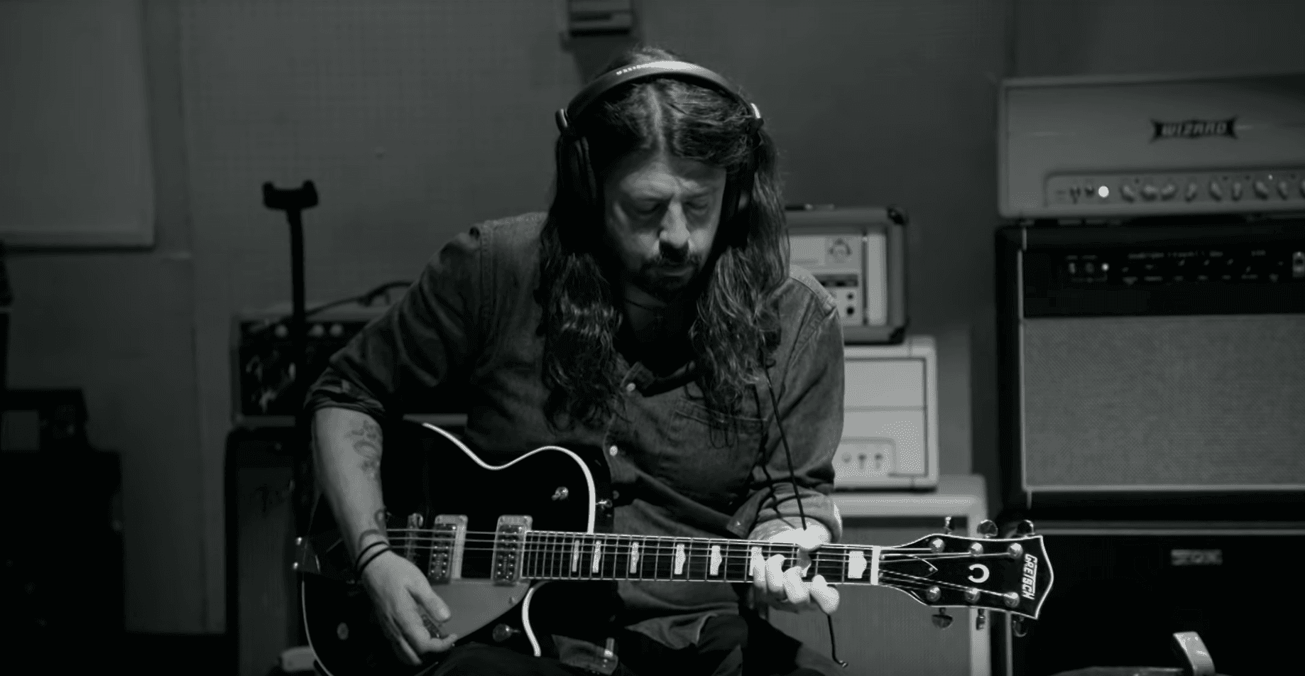 Dave Grohl revela sua música favorita do Foo Fighters – e a mais profunda