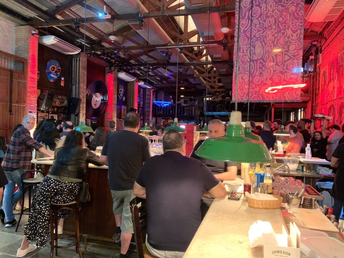 Resenha do show de 50 anos da Moto Perpétuo