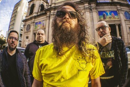 Jaydson faz ação em points boêmios de Porto Alegre para divulgar single ‘Camisa Amarela’