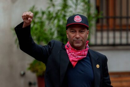 Tom Morello e a complexidade política por trás do Rage Against The Machine