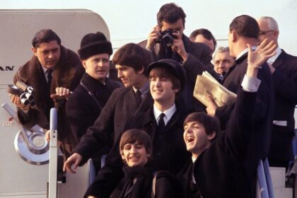 ‘Beatles ’64’: Documentário explora o impacto cultural da primeira visita dos Beatles aos Estados Unidos