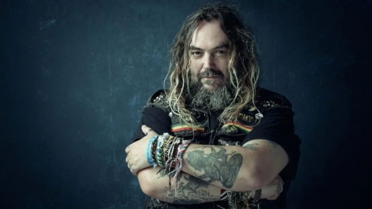 Max Cavalera celebra a introdução da cultura brasileira ao mundo pelo seu som