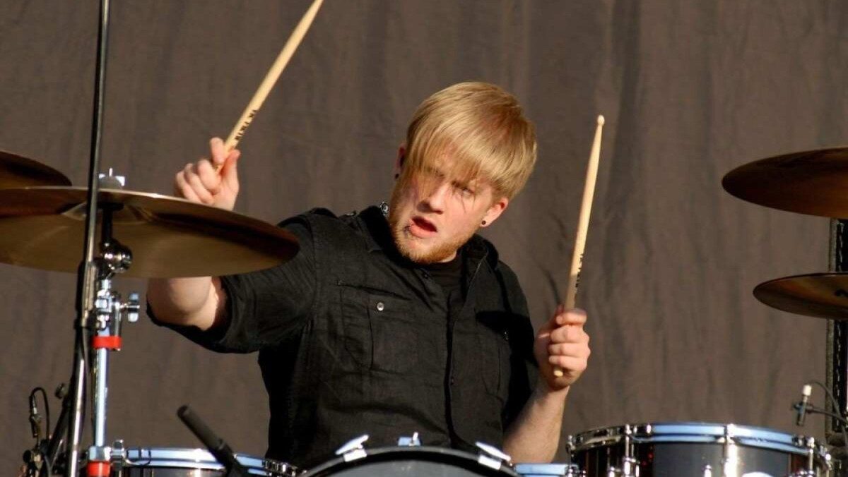 Ex-baterista do My Chemical Romance, Bob Bryar, morre aos 44 anos