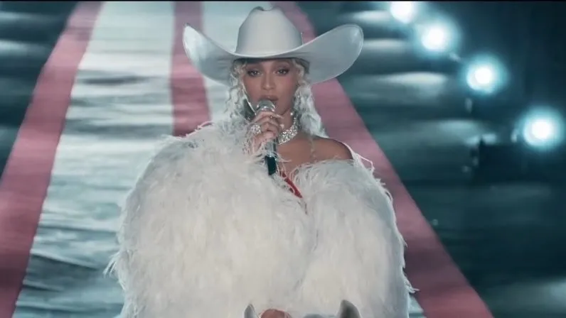 Beyoncé estreia Cowboy Carter ao vivo com espetáculo grandioso em show na sua cidade natal