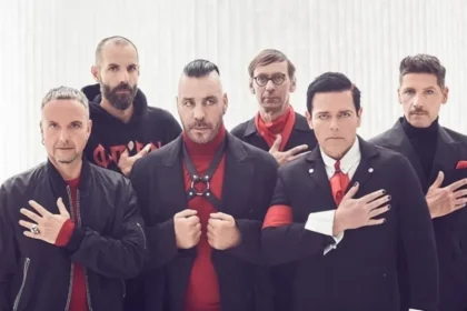 Rammstein lança documentário sobre bastidores da turnê mundial em estádios