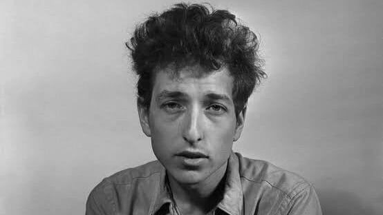 Por que existem tantos bootlegs de Bob Dylan?