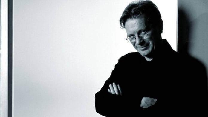 Kickstarter e TWA lançam financiamento coletivo para tornar públicos os arquivos de Tony Wilson