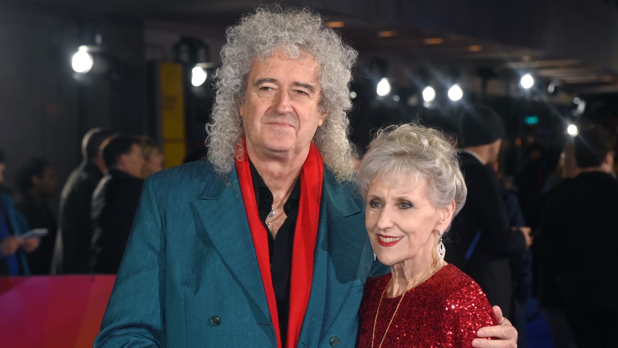 Brian May, do Queen, revela paixão por coleção de brinquedos de “Star Wars” e admiração por Yoda