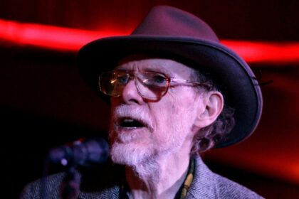 Ed Askew, músico de folk psicodélico, morre aos 84 anos