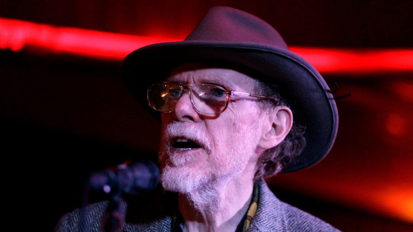 Ed Askew, músico de folk psicodélico, morre aos 84 anos