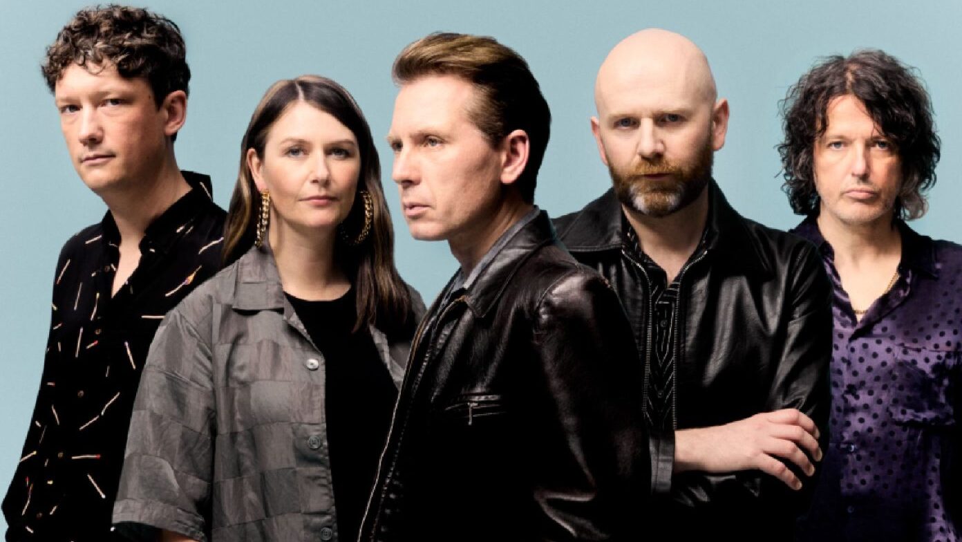 Franz Ferdinand compartilha novo single viciante ‘Hooked’
