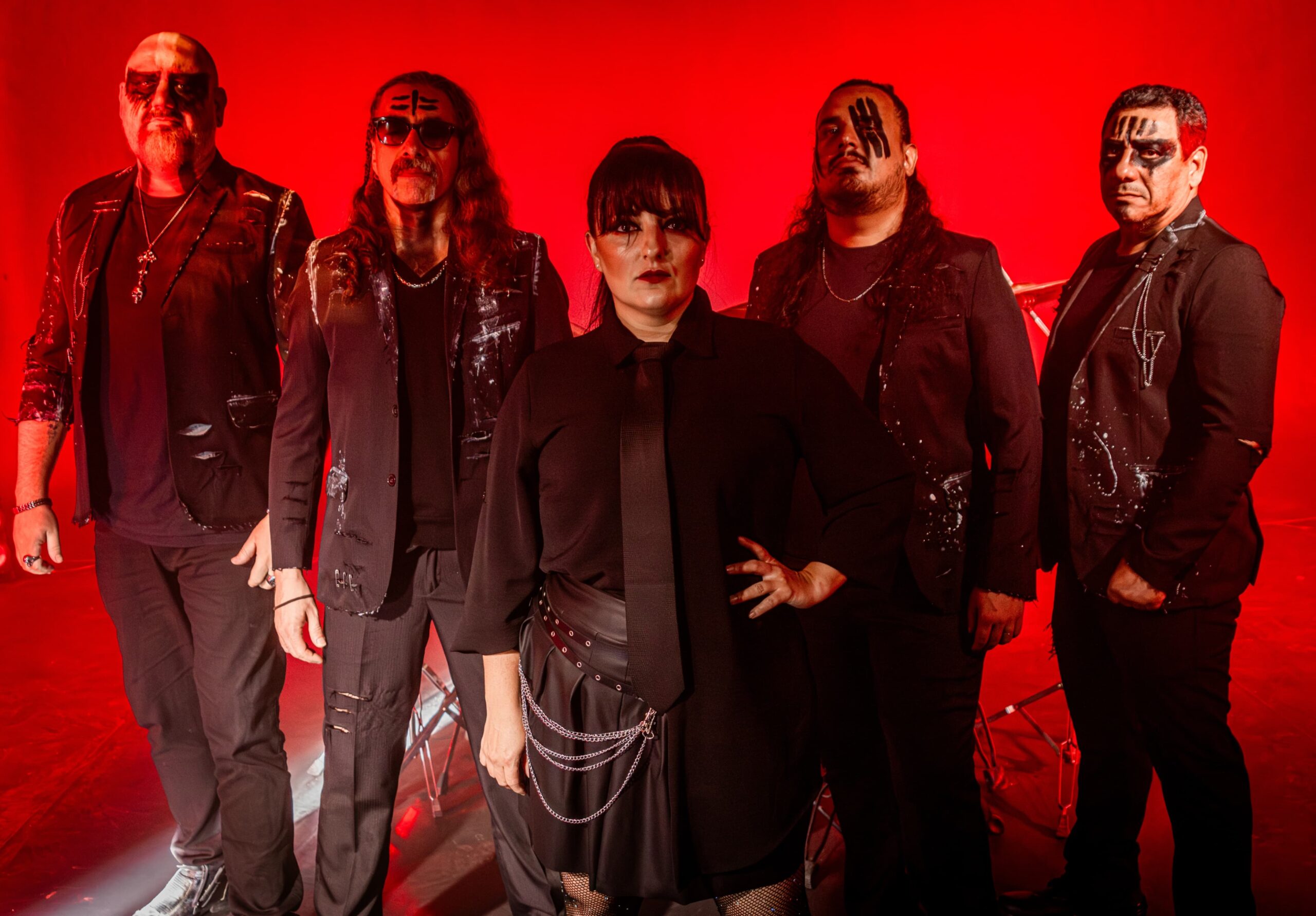 Revengin entrega novo hino melancólico e progressivo no Symphonic Metal com ‘Wish You The Same but Worse’