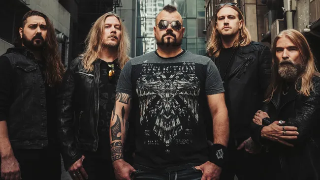 Sabaton anuncia turnê especial com dois palcos ligados