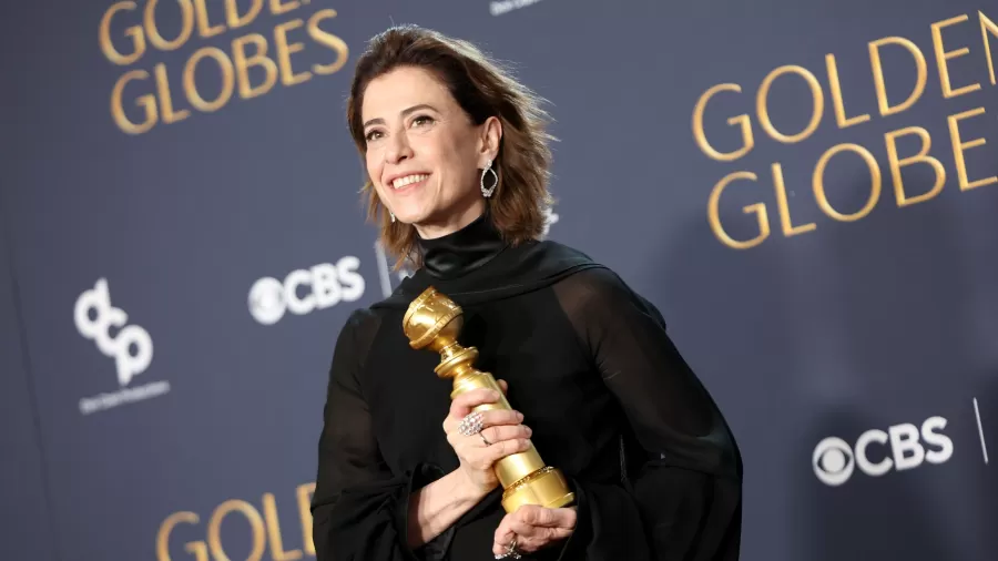 Fernanda Torres faz história como primeira brasileira a vencer o Globo de Ouro de Melhor Atriz de Drama