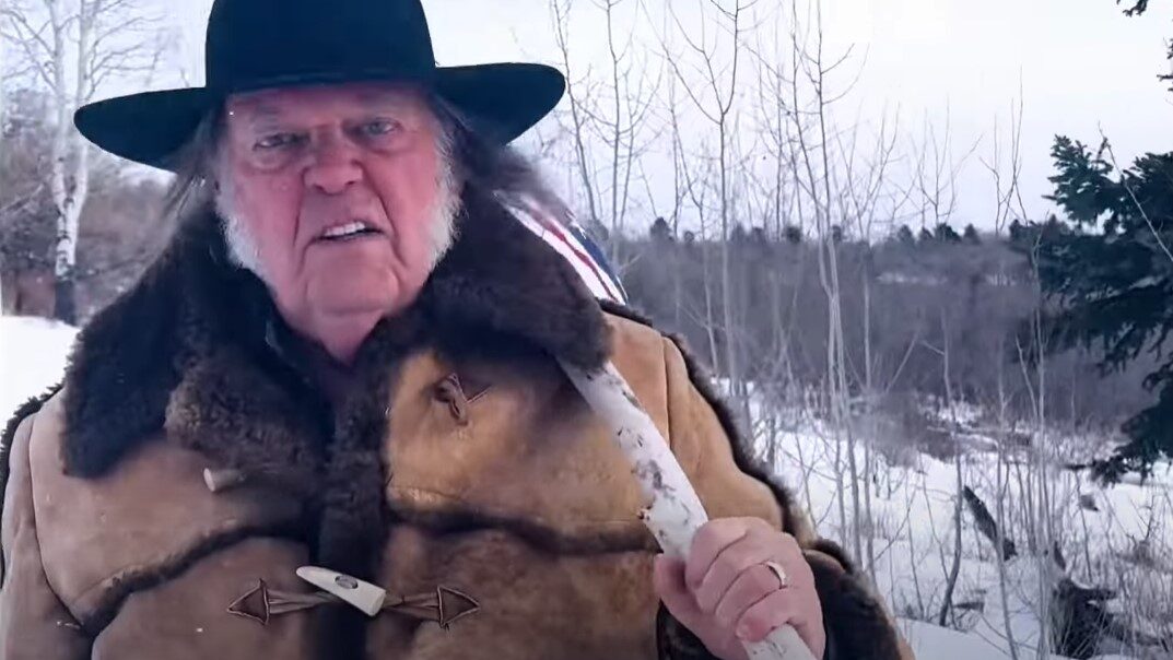 Neil Young lança nova música com o Chrome Hearts: “Big Change” marca estreia da banda em estúdio