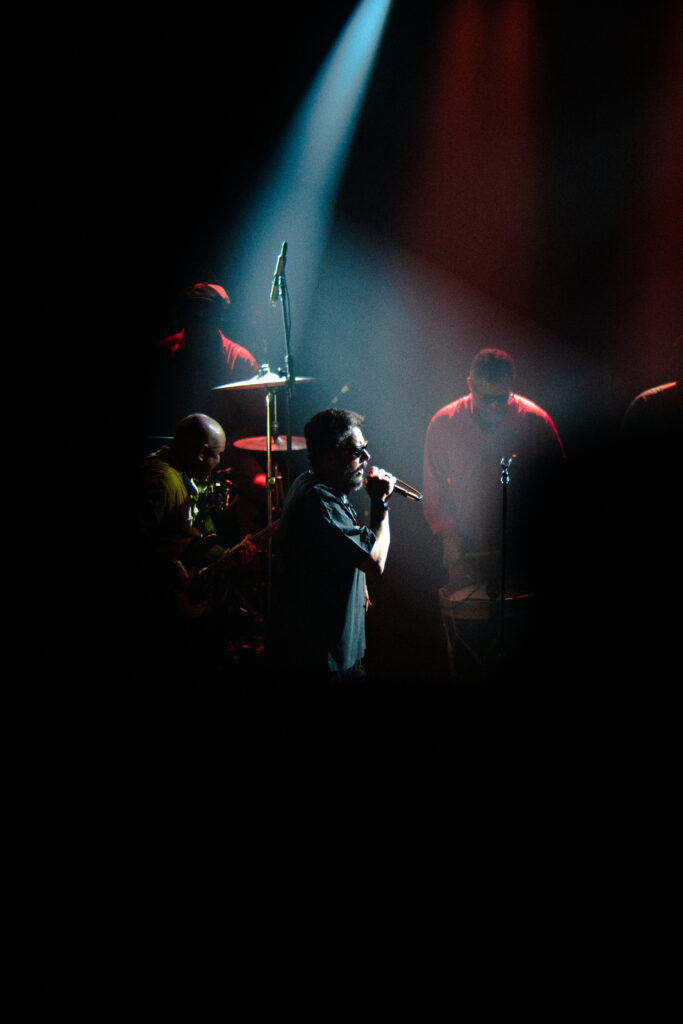 Foto: Nação Zumbi @ Opinião Porto Alegre, 13 de fevereiro 2024. Crédito: Daniel Musskopf https://www.instagram.com/danielmusskopf_