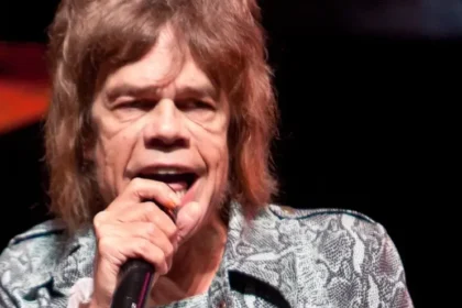 David Johansen do New York Dolls revela batalha contra o câncer em estágio 4