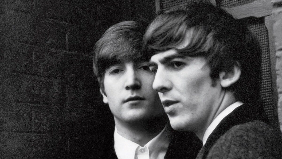 Paul McCartney vende fotos inéditas dos Beatles