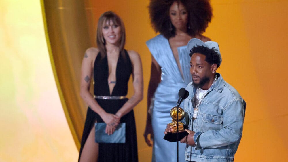 Kendrick Lamar vence cinco Grammys com “Not Like Us” e amplia sua trajetória no rap