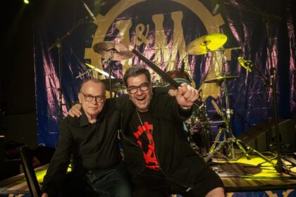 Licks & Maltz apresentam o legado do Engenheiros do Hawaii em show intimista em Porto Alegre