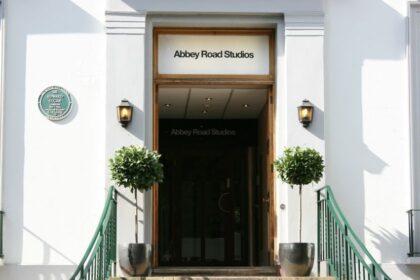 Festival Equalise retorna ao Abbey Road Studios para capacitar mulheres e não-binários na música
