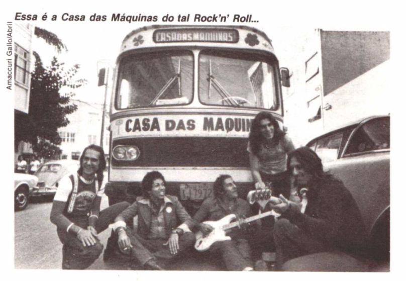 A história de Lar de Maravilhas da banda Casa das Máquinas