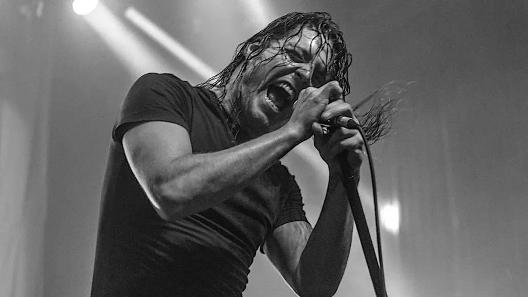 Deafheaven lança nova música “Heathen”
