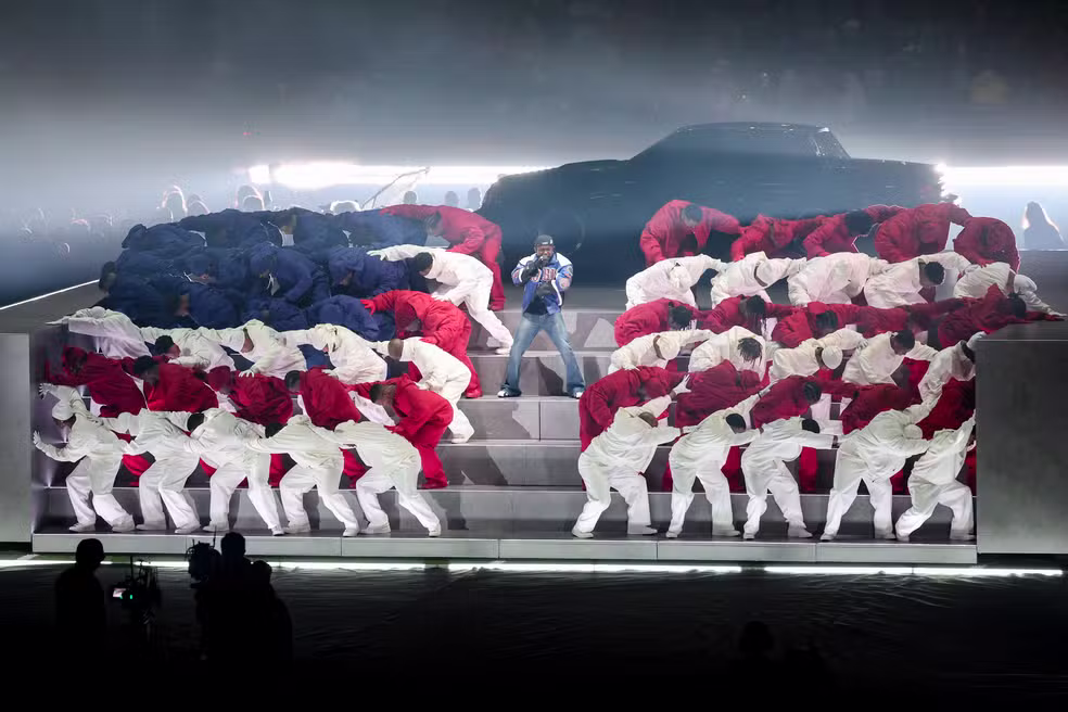 Kendrick Lamar no Super Bowl LIX - Foto: Christopher Polk/Penske Media via Getty Images
